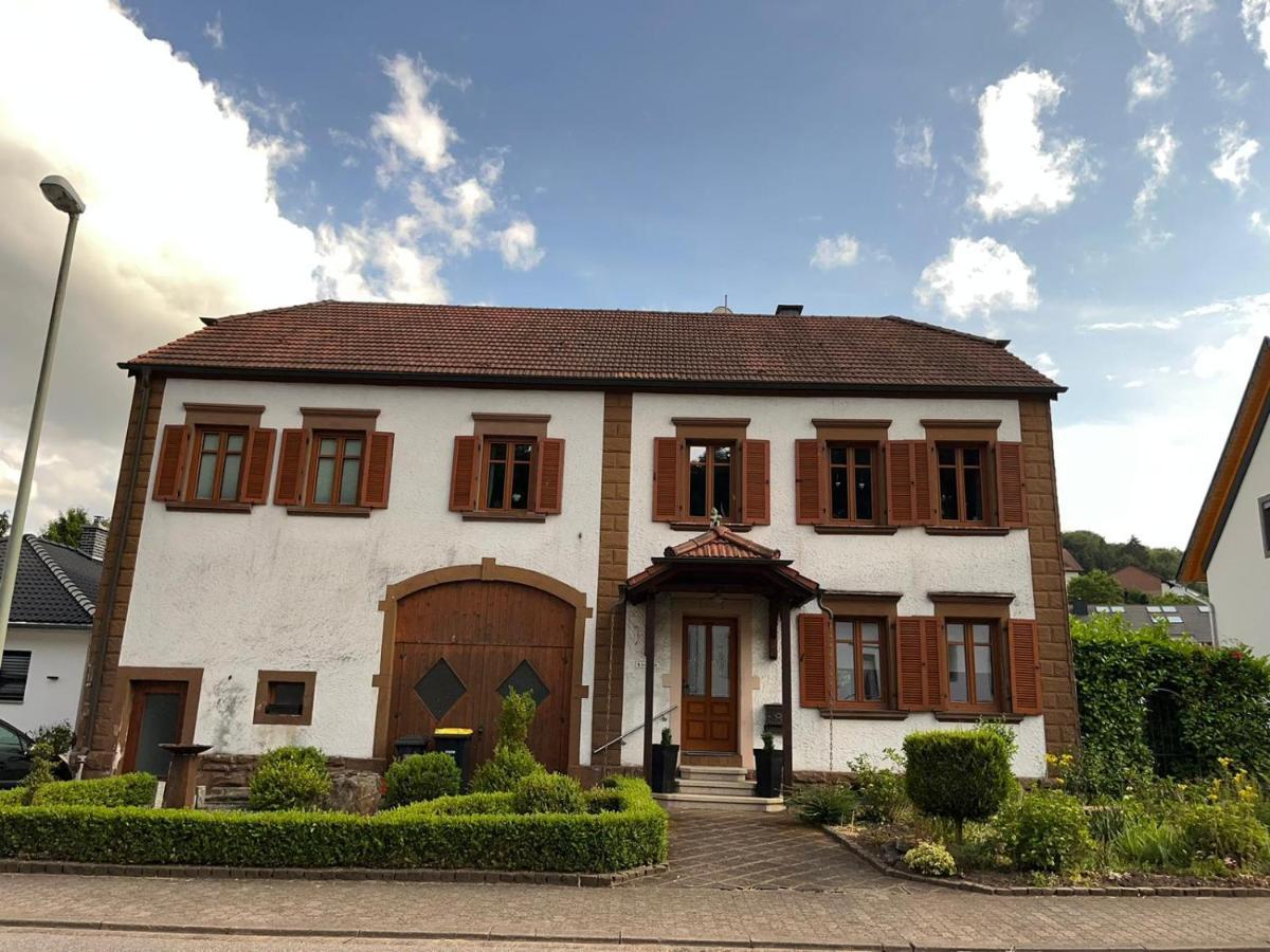Ferienwohnung Goettert - Haus Erika Beckingen Eksteriør bilde